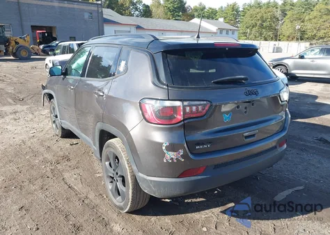 2019 Jeep Compass Altitude 4X4 from USA, damaged, VIN 3C4NJDBB9KT724350